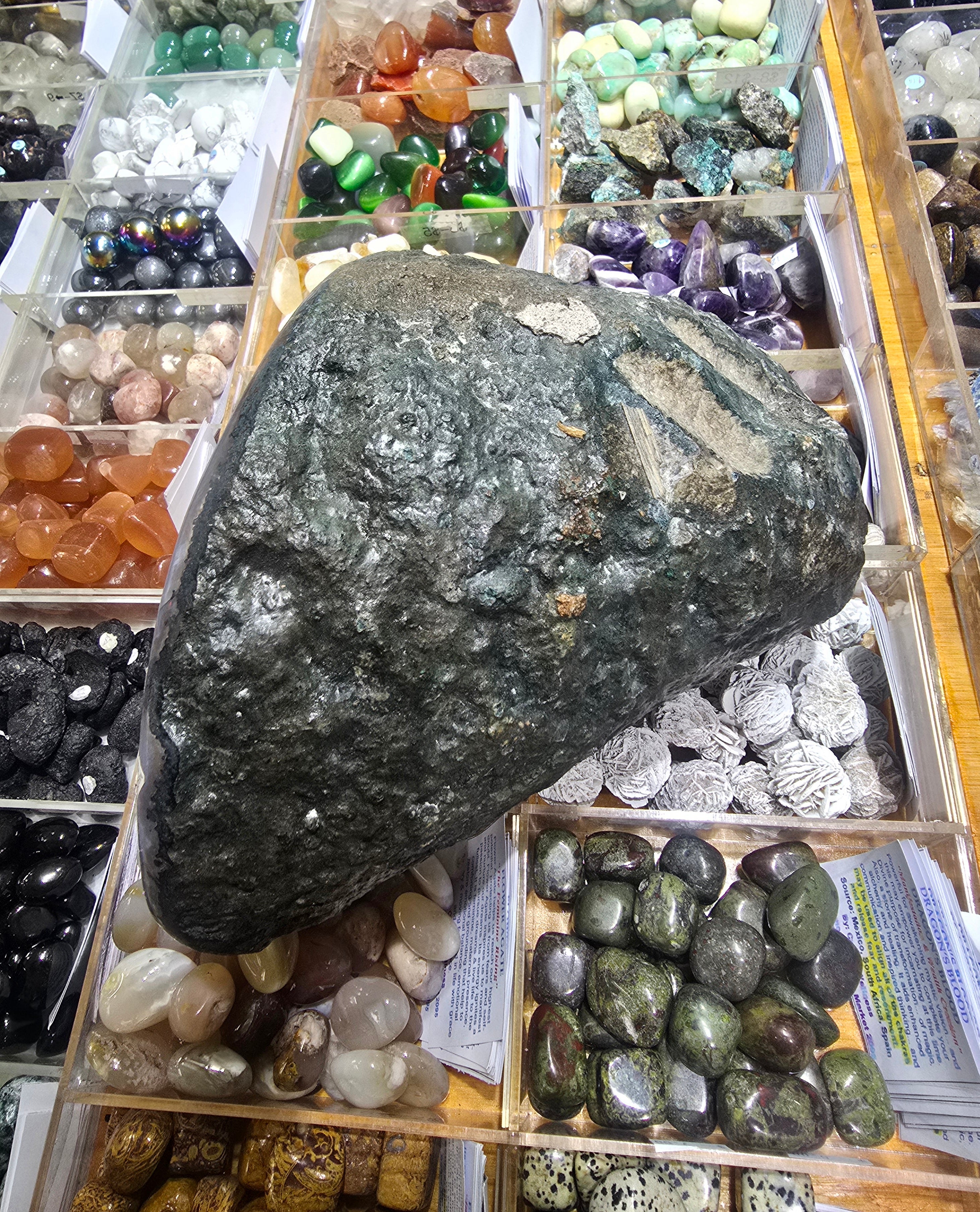 Natural Amethyst Geode 27x17x15cm 5.3kgs Crystal Wellness