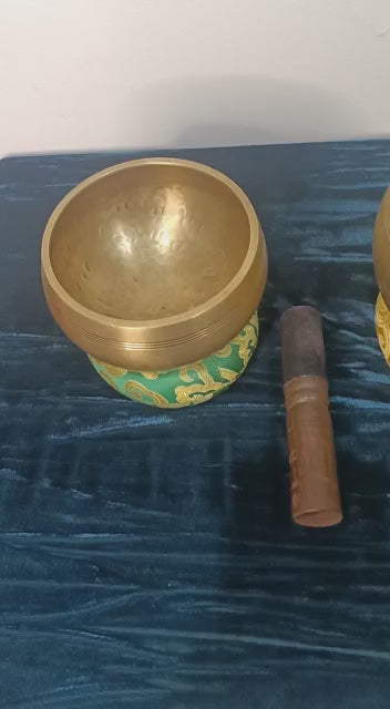 Tibetan Sound Healing Bowl 4.5 Inch E Note - Solar Plexus Chakra