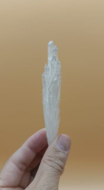 Scolecite 33g 110mm x 30mm