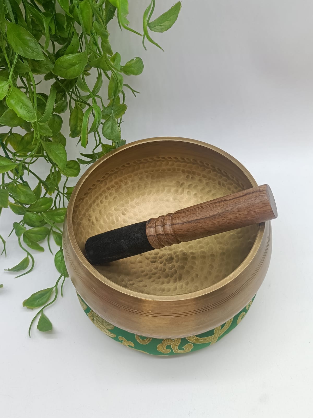 Tibetan Sound Healing Bowl 6.5 Inch E Note - Solar Plexus

