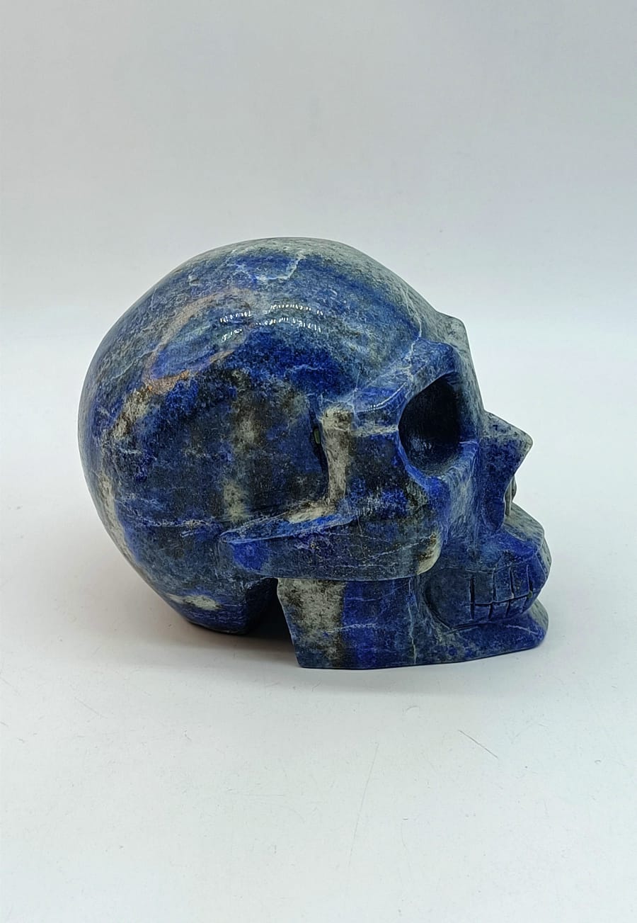 Lapis Lazuli Skull 822g 100mm x 80mm Crystal Wellness