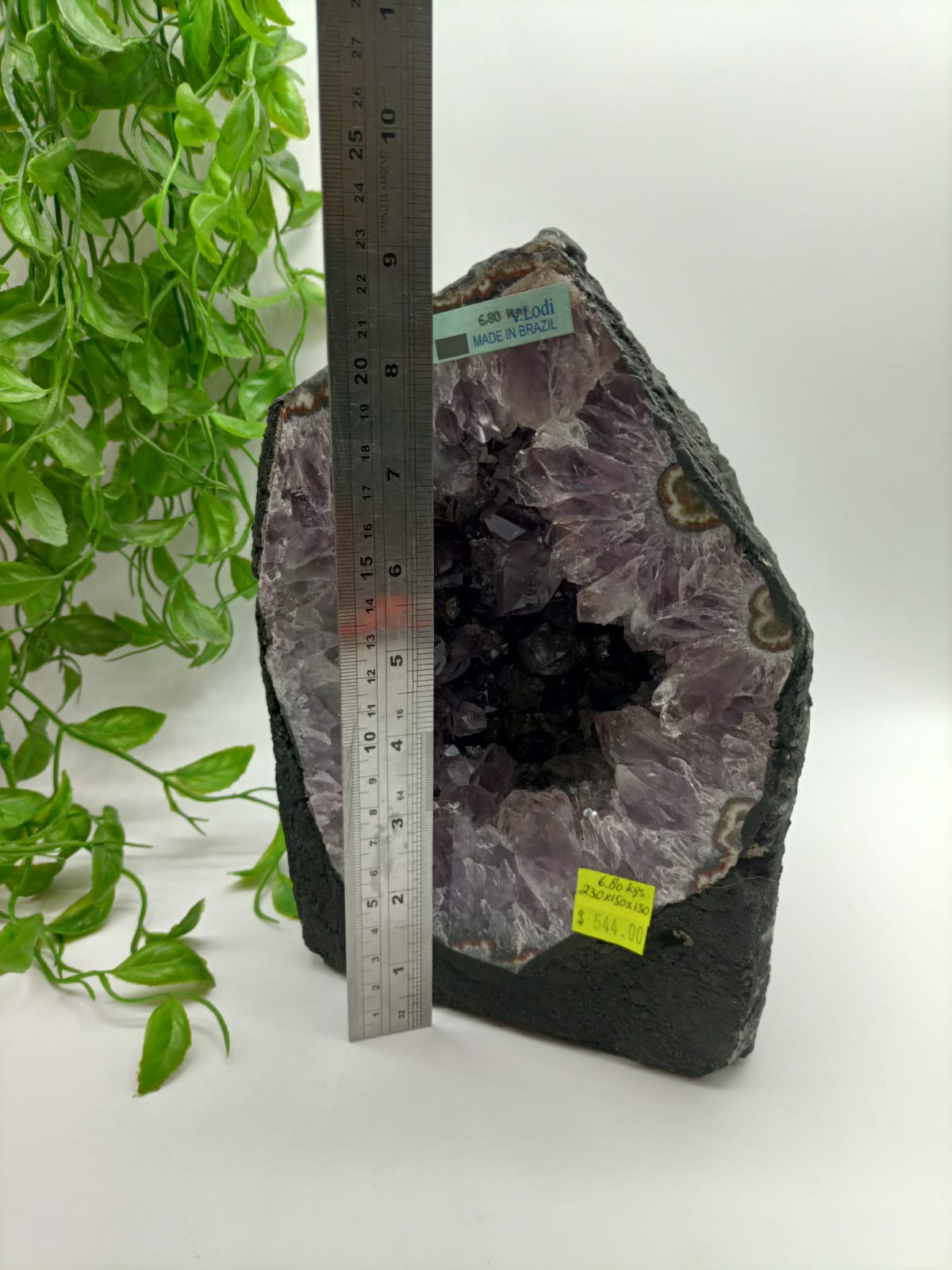 Amethyst Geode 6.80 kgs Crystal Wellness