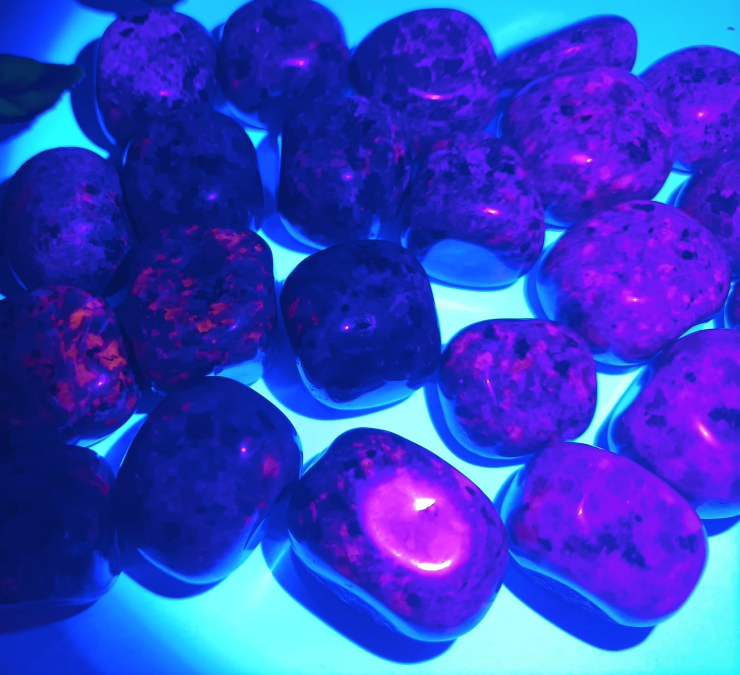 Yooperlites the Glowing Tumbled Stone from Michigan Crystal Wellness