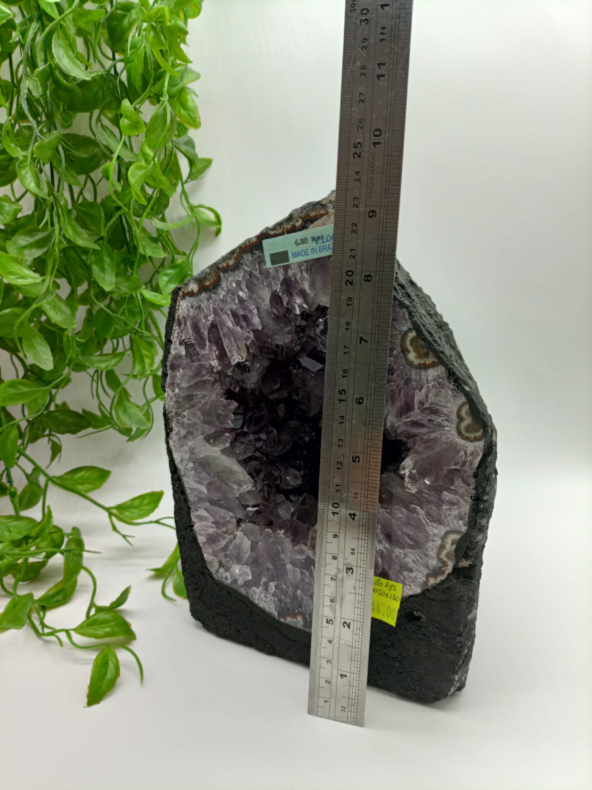 Amethyst Geode 6.80 kgs Crystal Wellness