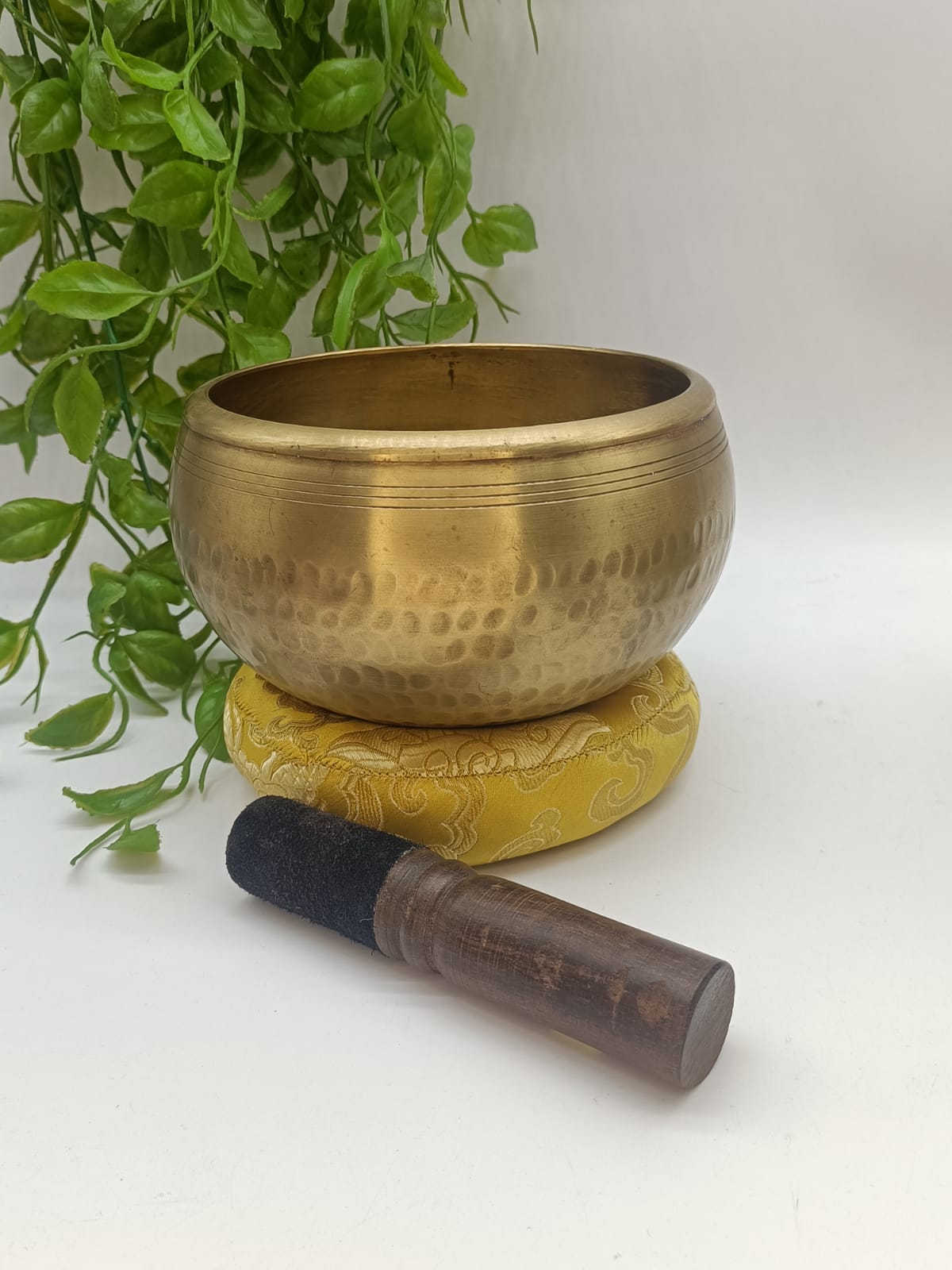 Tibetan Sound Healing Bowl 5.5 Inch A Note - Third Eye Crystal Wellness