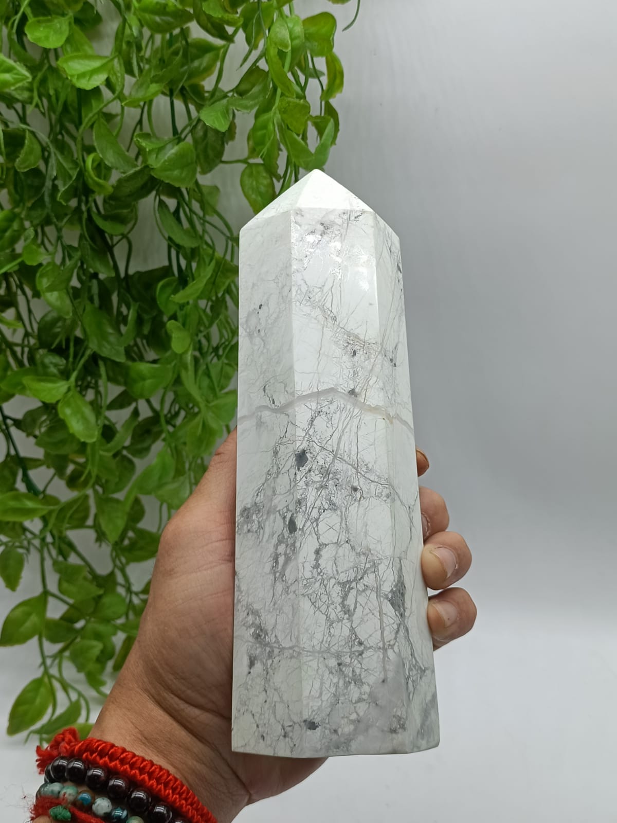 Howlite Tower Extra Large 208mm x 70mm Crystal Wellness