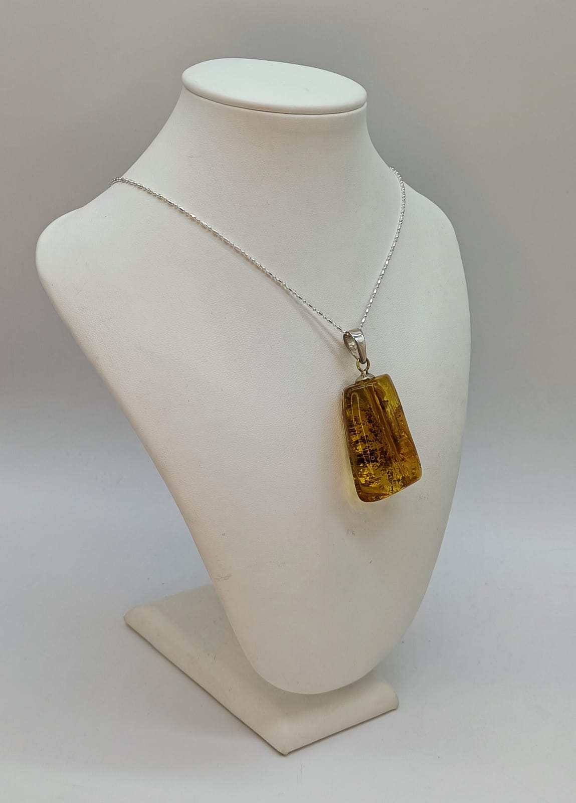 Baltic Amber 925 Sterling Silver Pendant Crystal Wellness