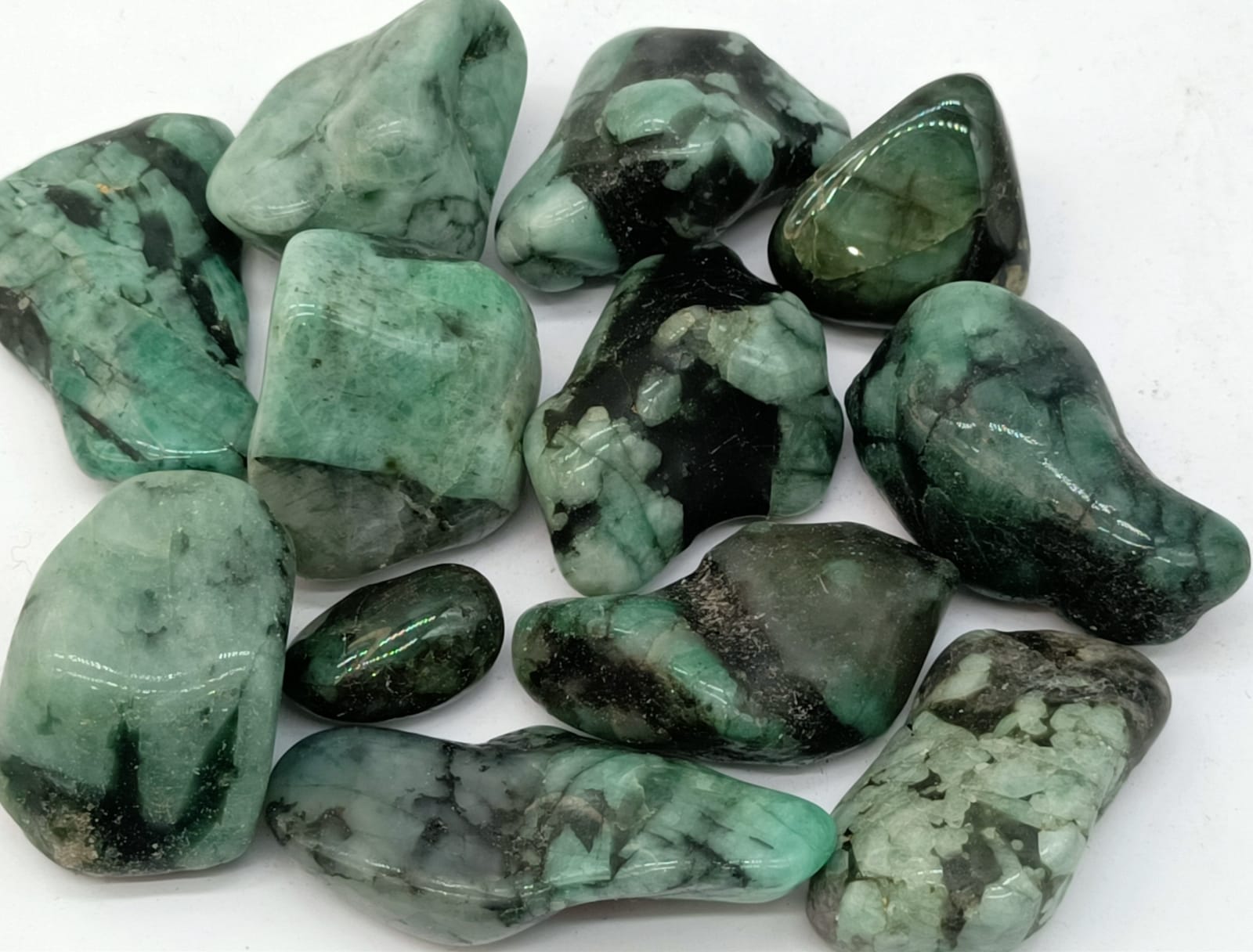 Emerald Tumbled Stone