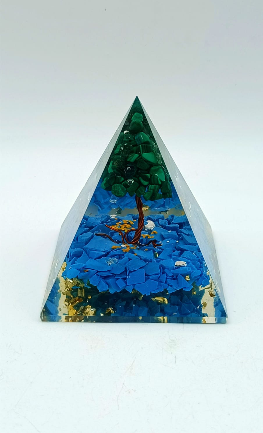 Orgone Pyramid 135g Crystal Wellness