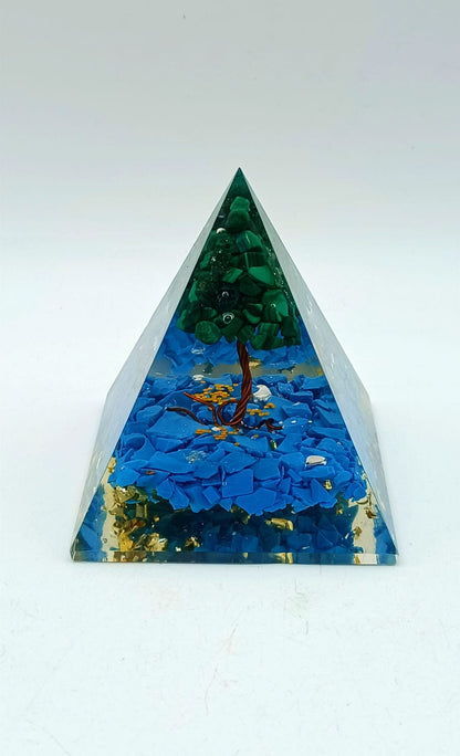 Orgone Pyramid 135g Crystal Wellness