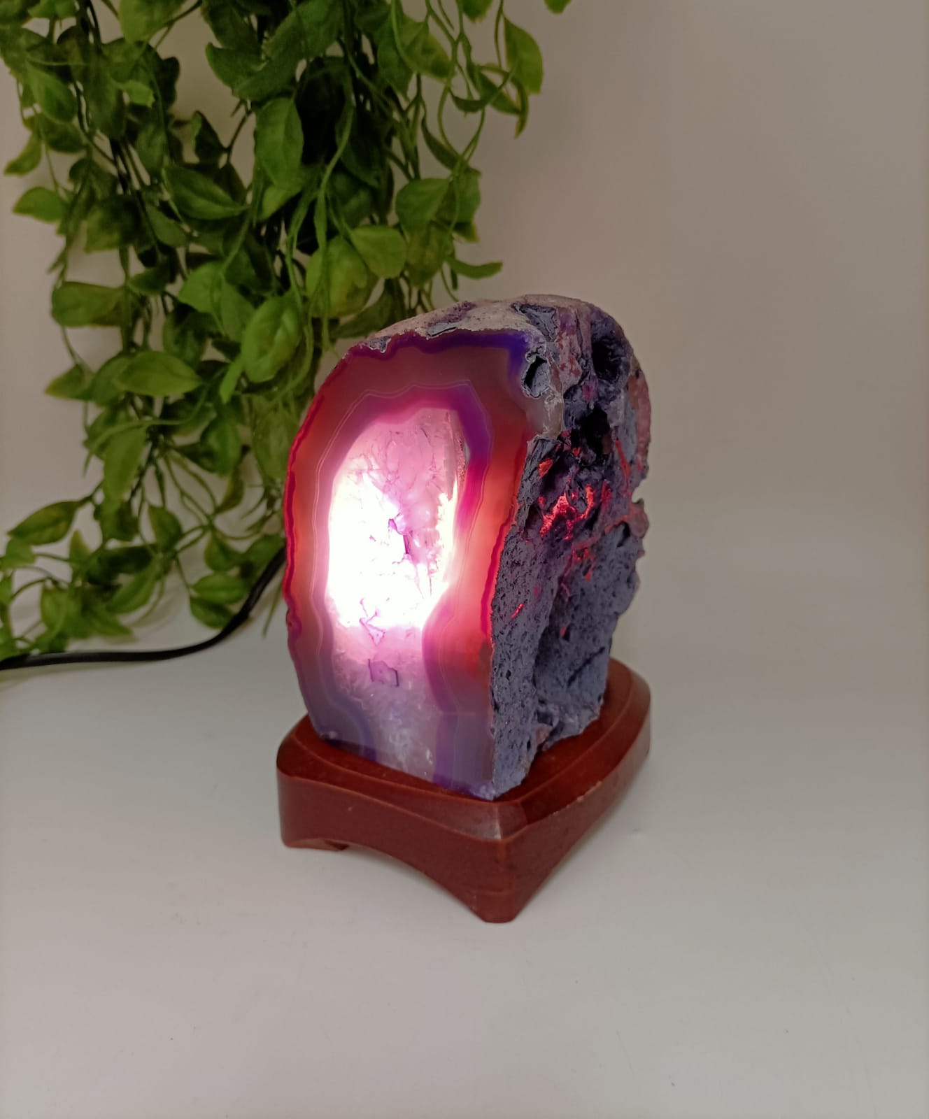 Pink Agate Lamp 1578g Crystal Wellness