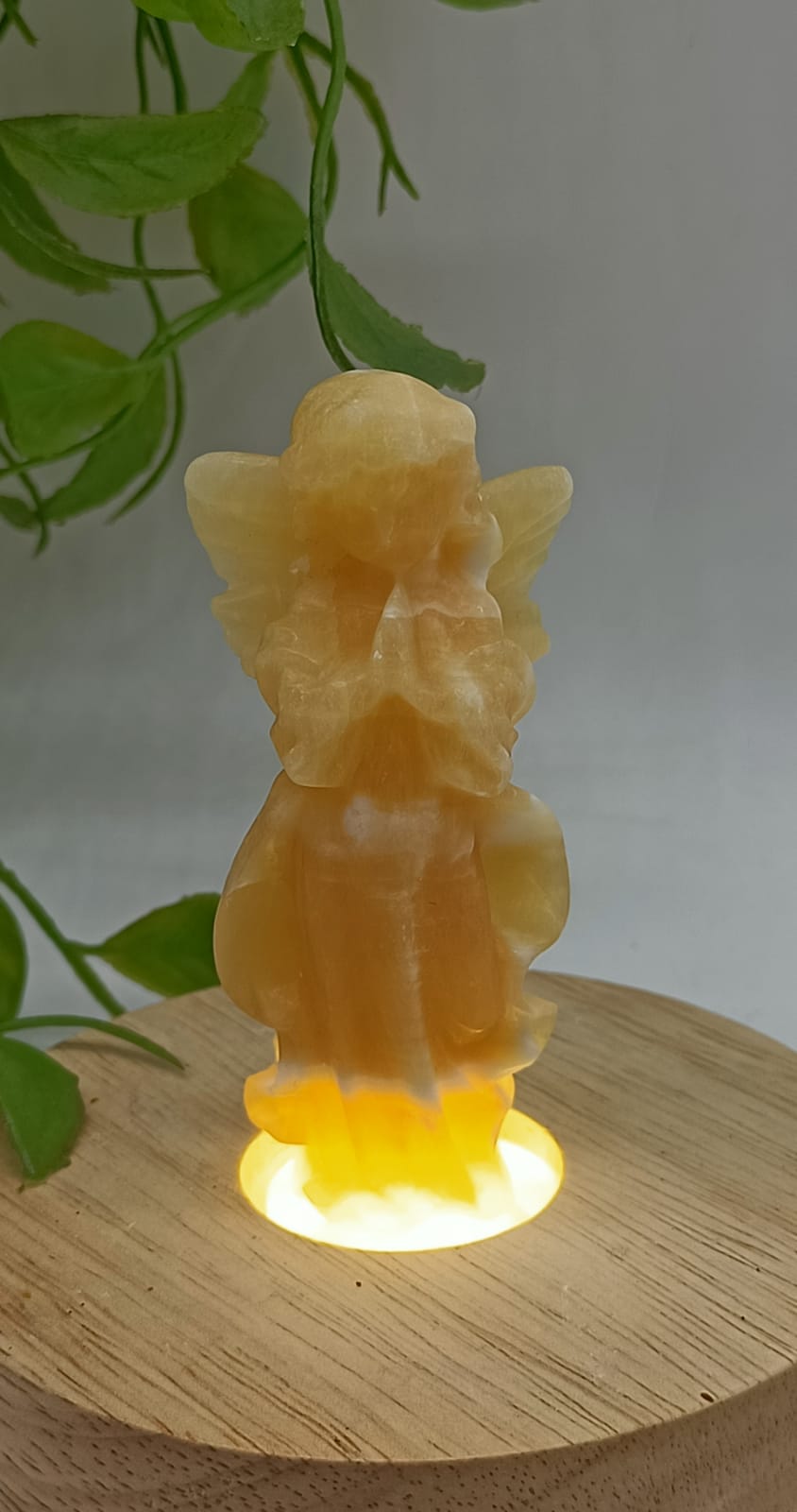 Orange Calcite Angel 9x4cm

