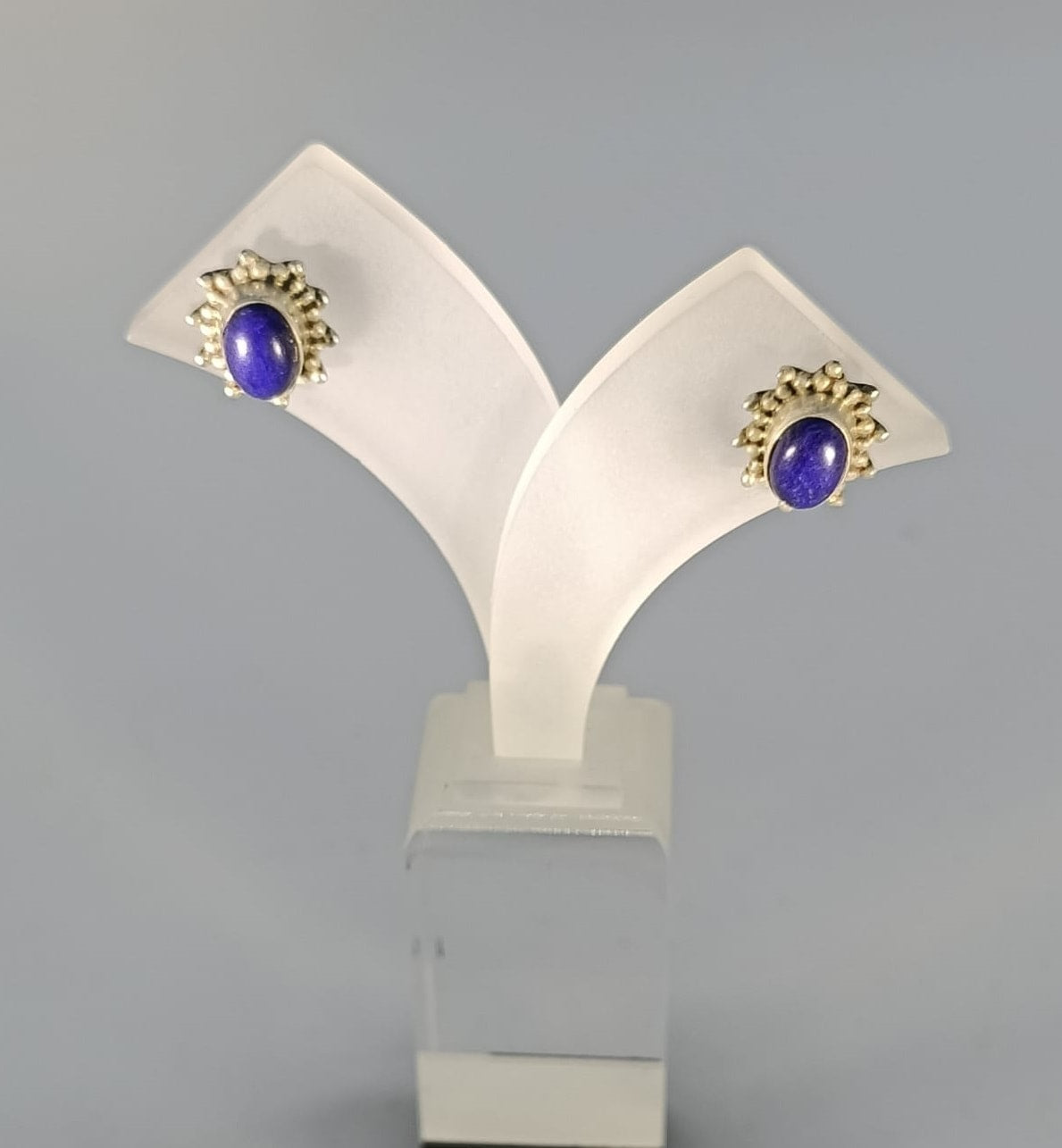 Lapis Lazuli 925 Sterling Silver Filigree Stud